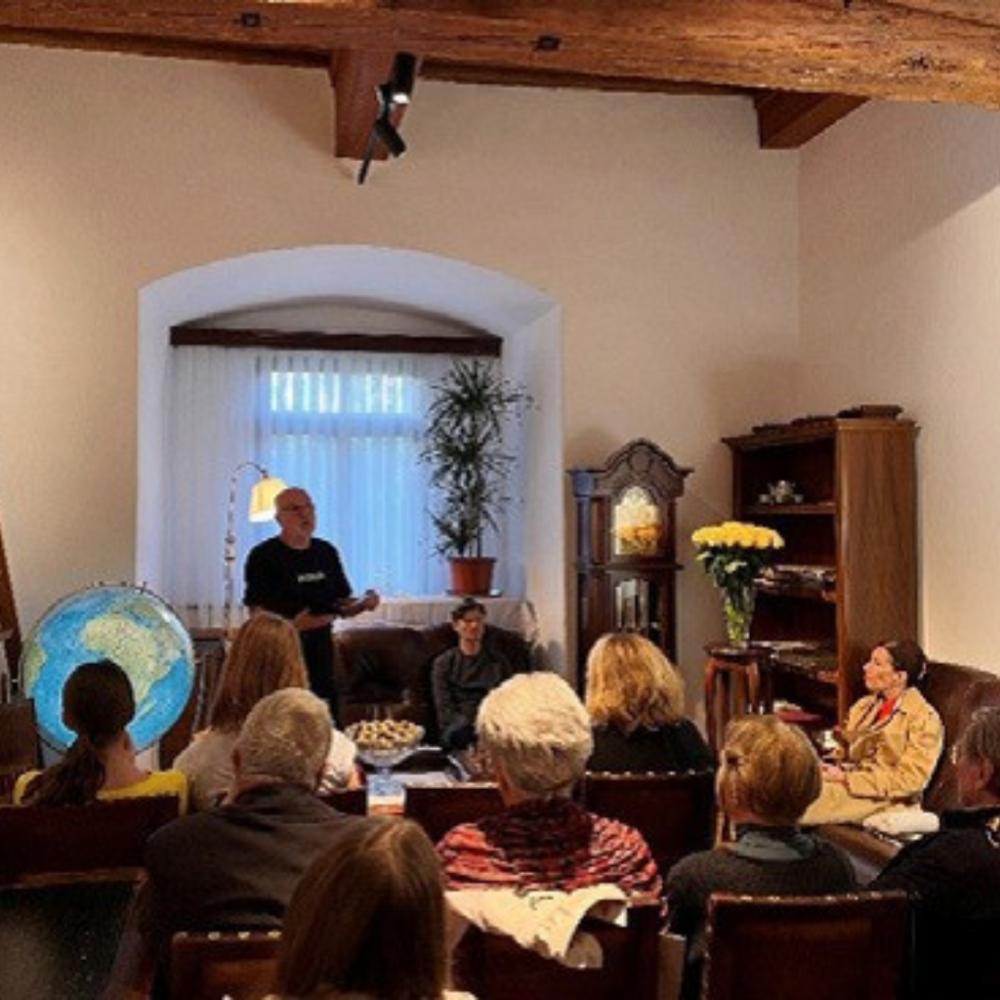 PRVA NEDELJA V MUZEJU: ČETRTI KLASIČNI VEČER Z ROBERTOM ŠUPETOM IN GOSTI