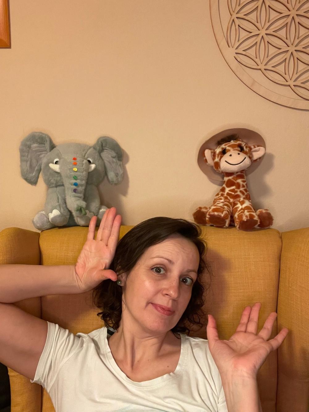 PRAVLJIČNA JOGA Z VESNO