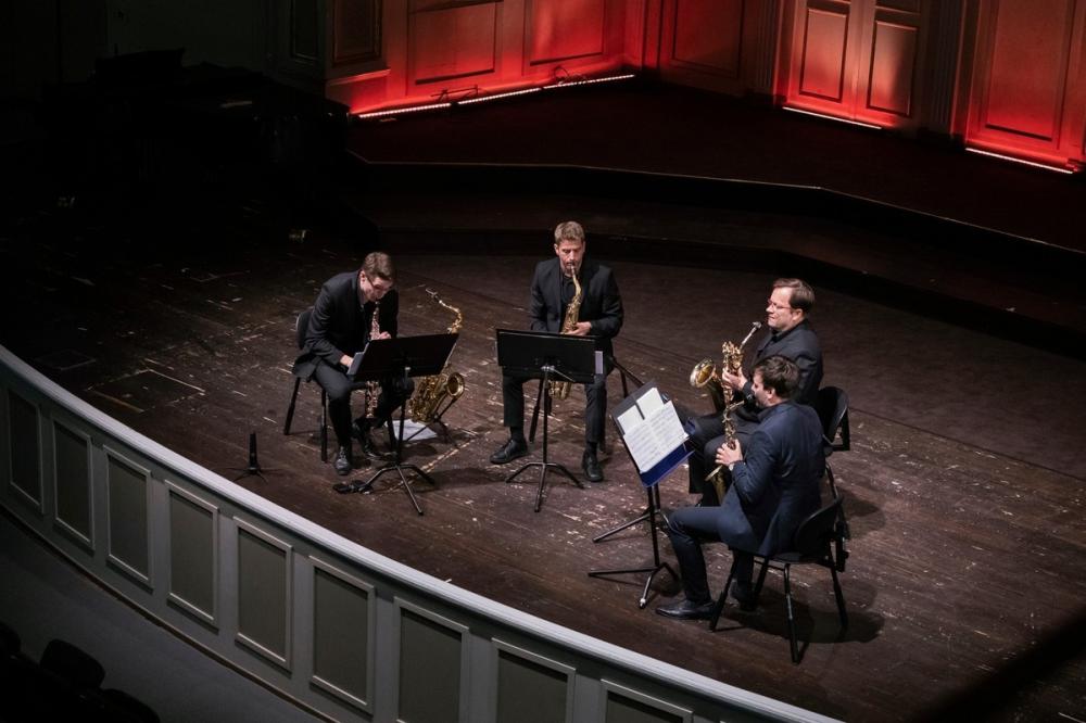 ENSEMBLE 4SAXESS / KONCERT KLASIČNE GLASBE