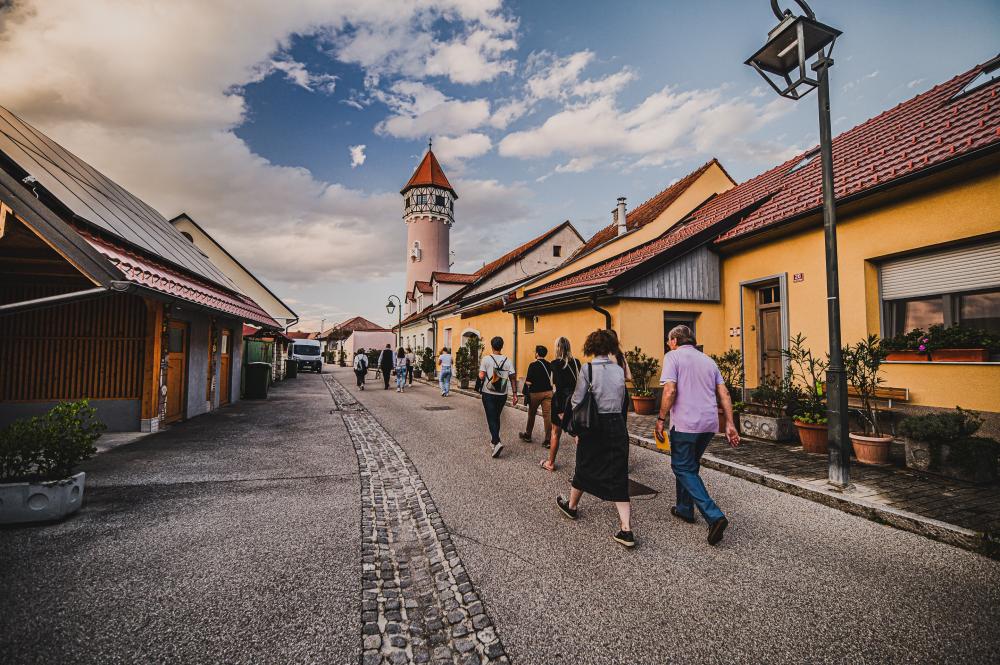 POT SLOVENSTVA V BREŽICAH