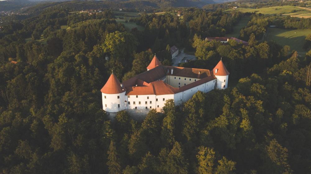 JESENSKA DOŽIVETJA: MOKRIŠKE ZGODBE